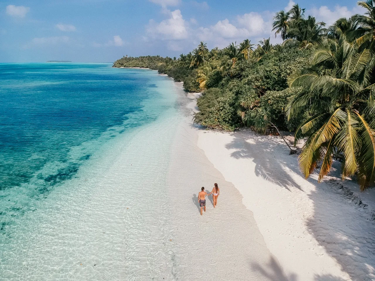Maldives Honeymoon Guide: Luxury Resorts, Local Islands & Our Perfect Split-Stay Itinerary